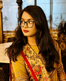 Samanta Mehnaz's portrait