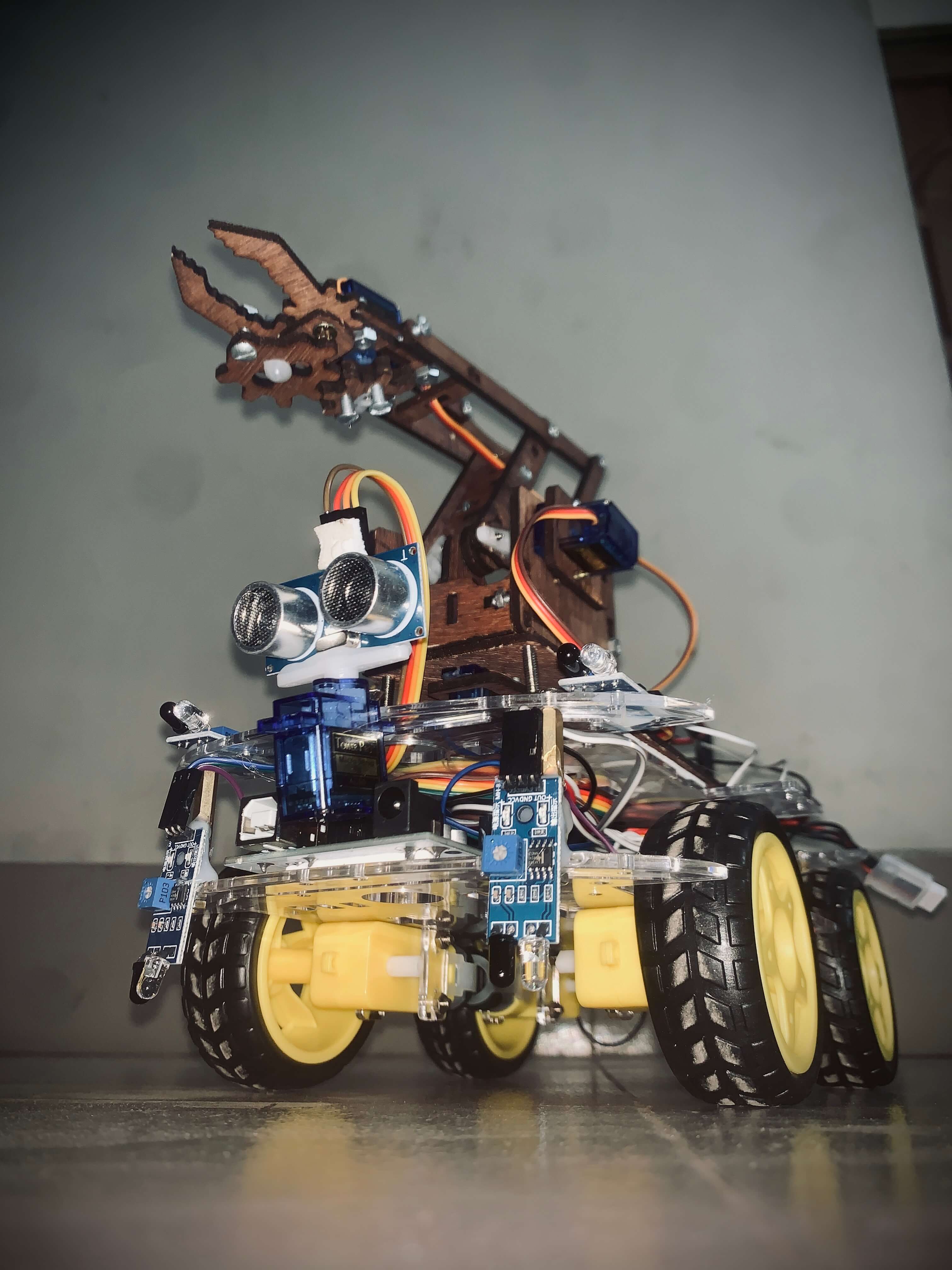 Arduino-controlled multi-function robot with Bluetooth and nRF24L01+ communication